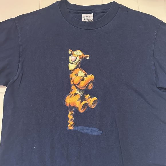 Tigger T shirt from the Disney store - Picture 3 of 5